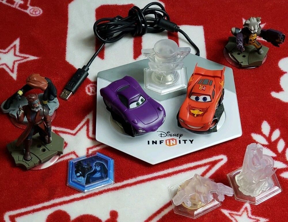 Disney Infinity Portal Base Xbox 360 #INF-8032385 Holly Shiftwell #95 & Friends.